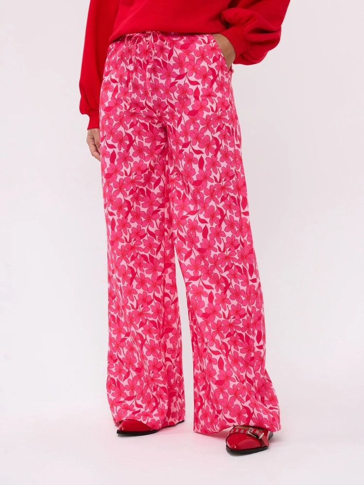 Pants-veerle-pink-flower-ydence-7