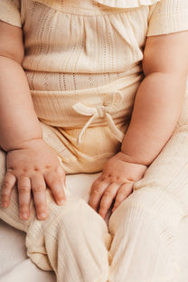 Jersey pointelle legging Catarina | Creme oat | Baje Studio 3