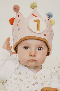 Celebration crown birthday | Peach whip | Fabelab