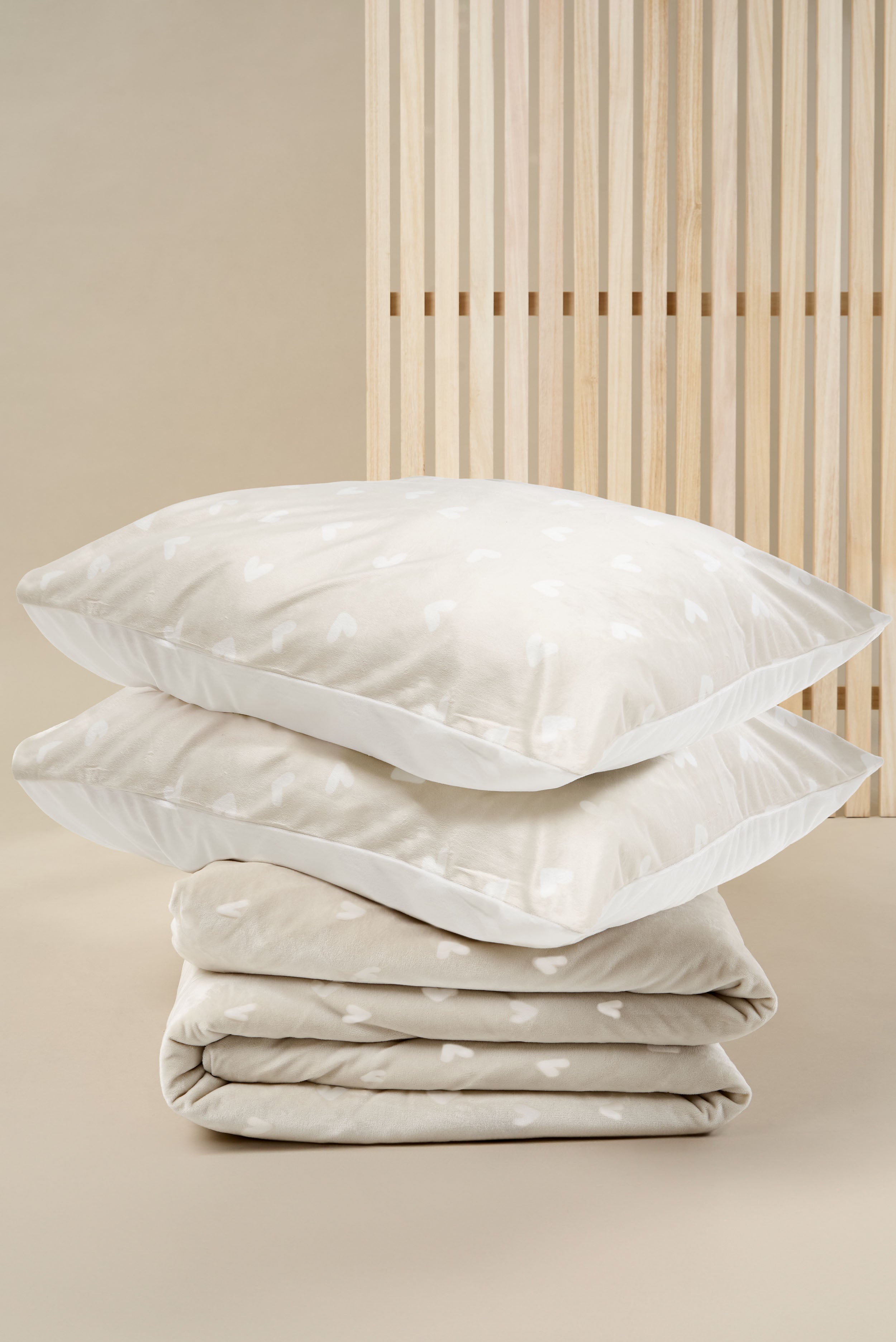 Dekbedovertrekset Love on Top | SJUMO x Poespas