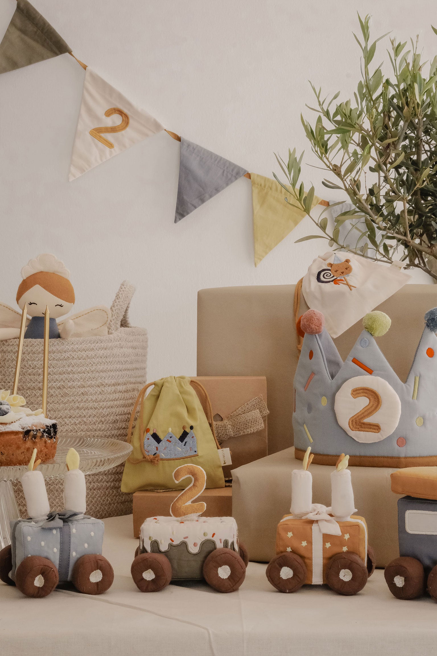 Garland birthday | Goblin blue | Fabelab