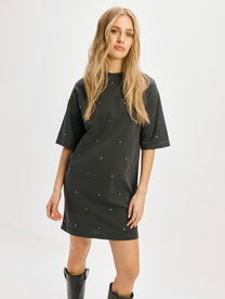 Knitted t-shirt dress Bella | Antra | Refined Department