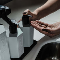 Kitchen set Stockholm | Reinigen & parfumeren | LVNG