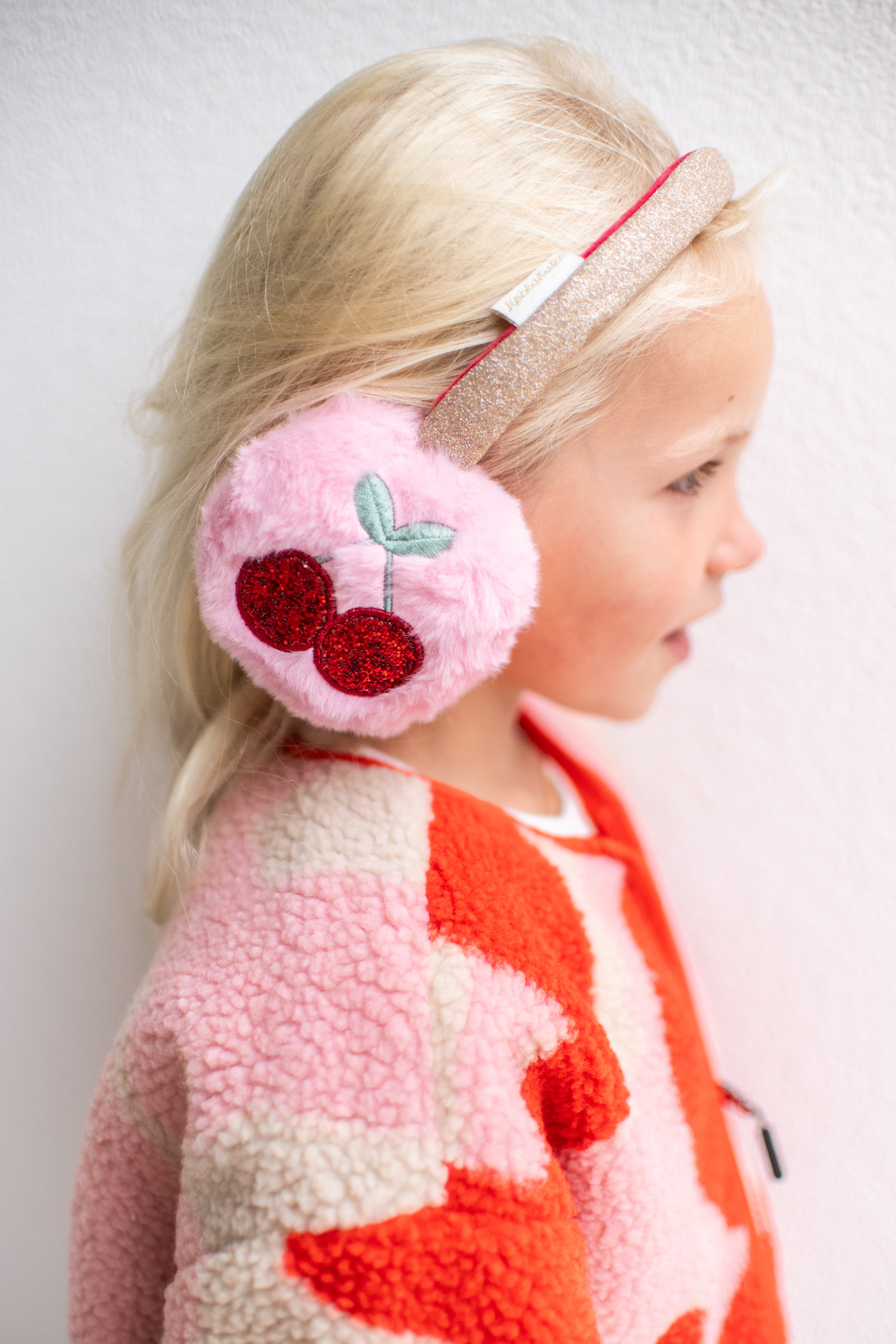 Earmuffs cheerful cherry | Rockahula