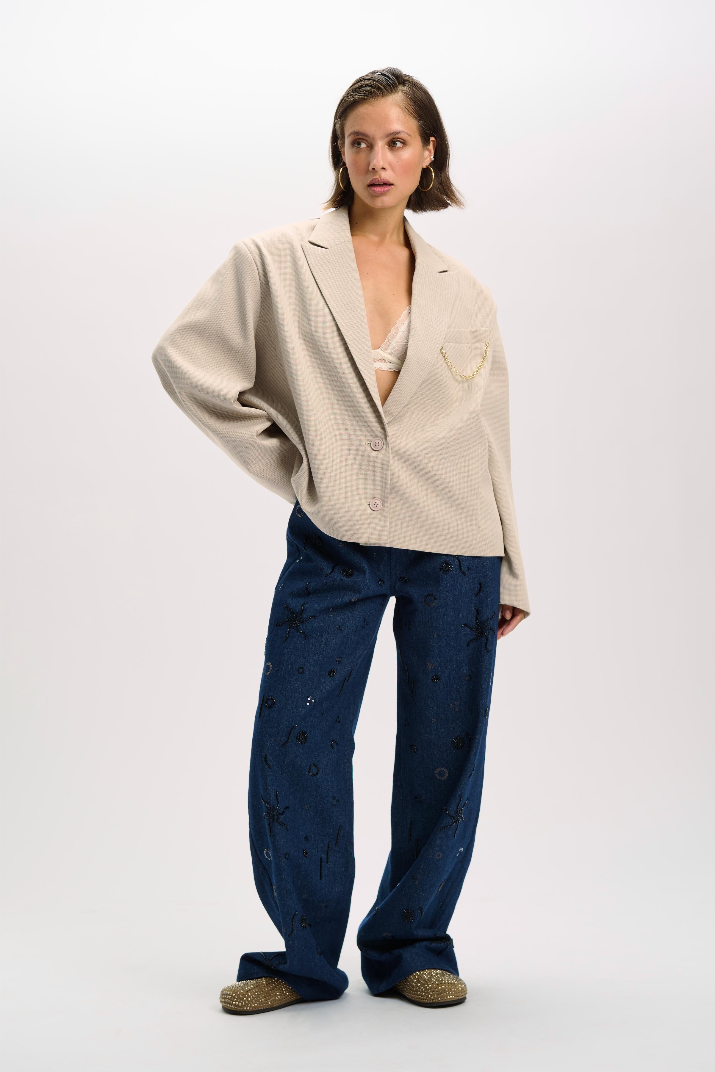 Oversized cropped blazer Jackie | Sand | Refined Department