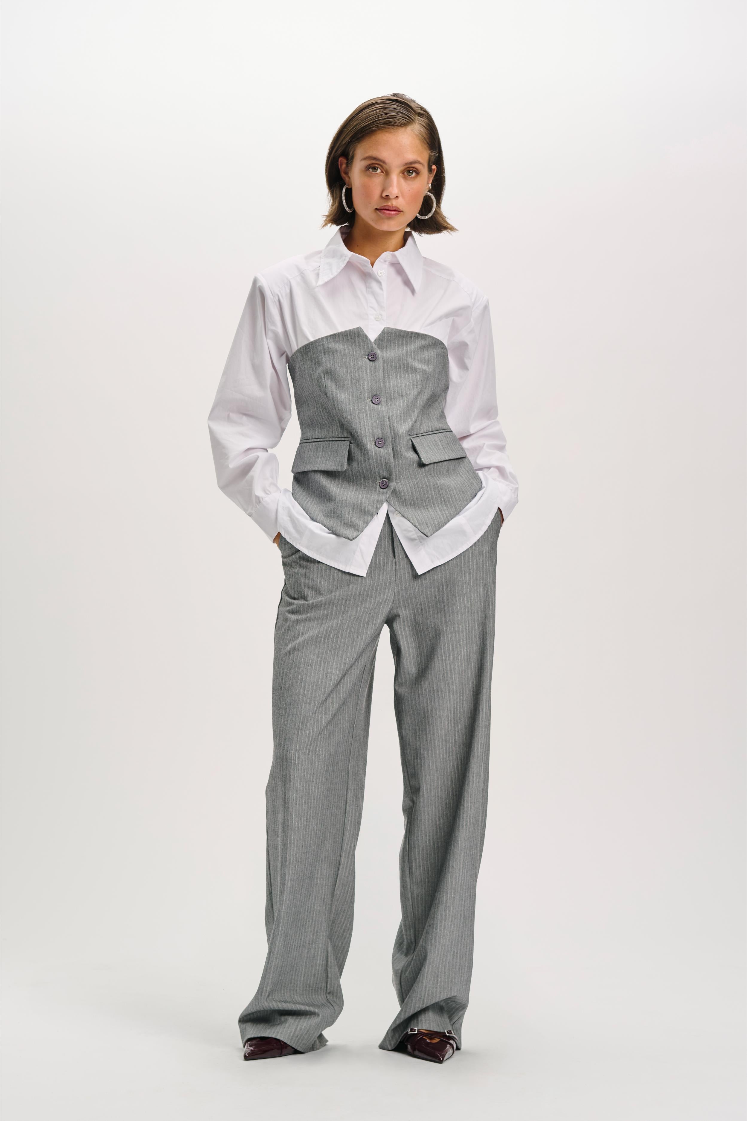 Relaxed pants Kalea | Light grey | Refined Department