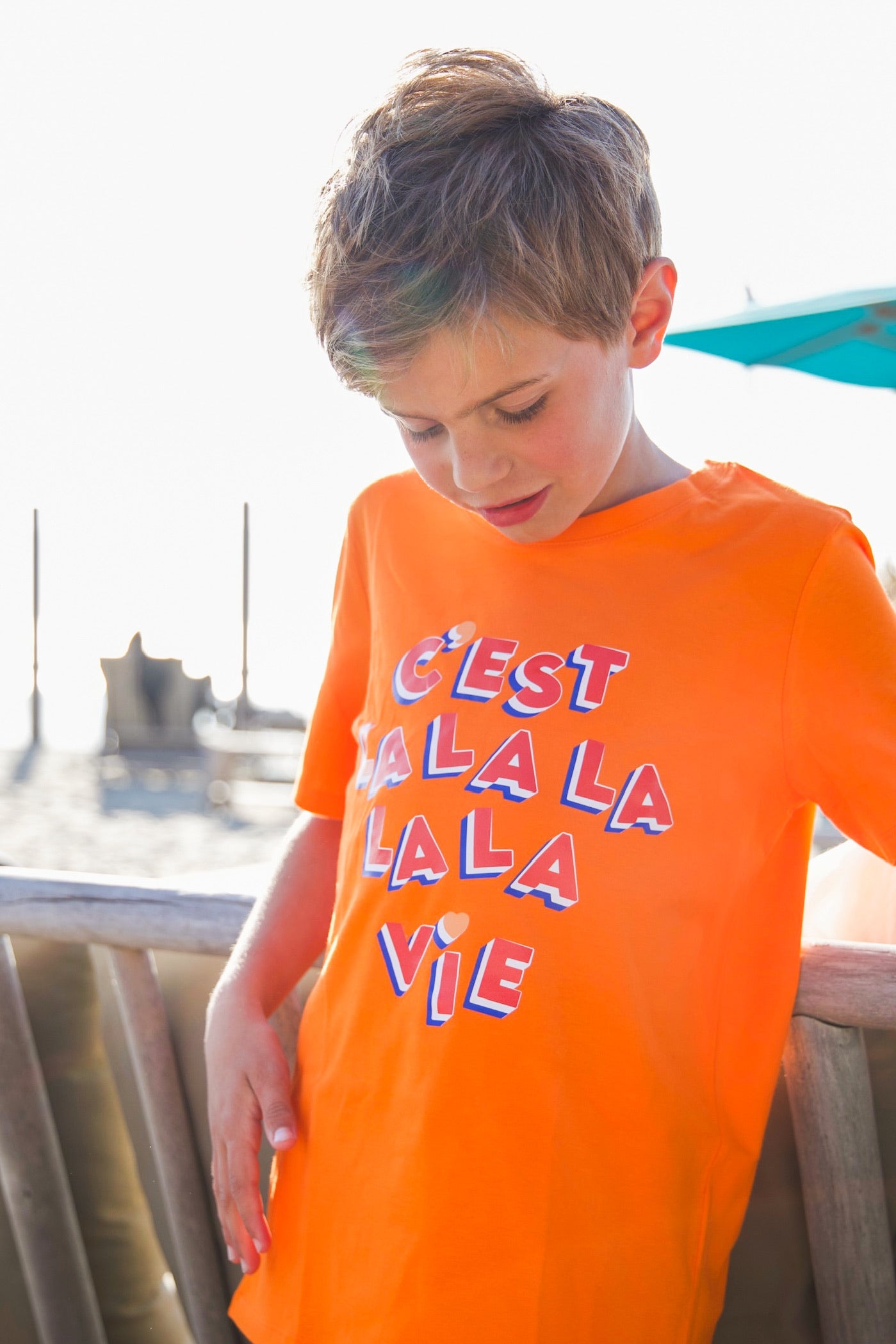 Shirt C'est La Vie kids | Orange | Studio Poespas