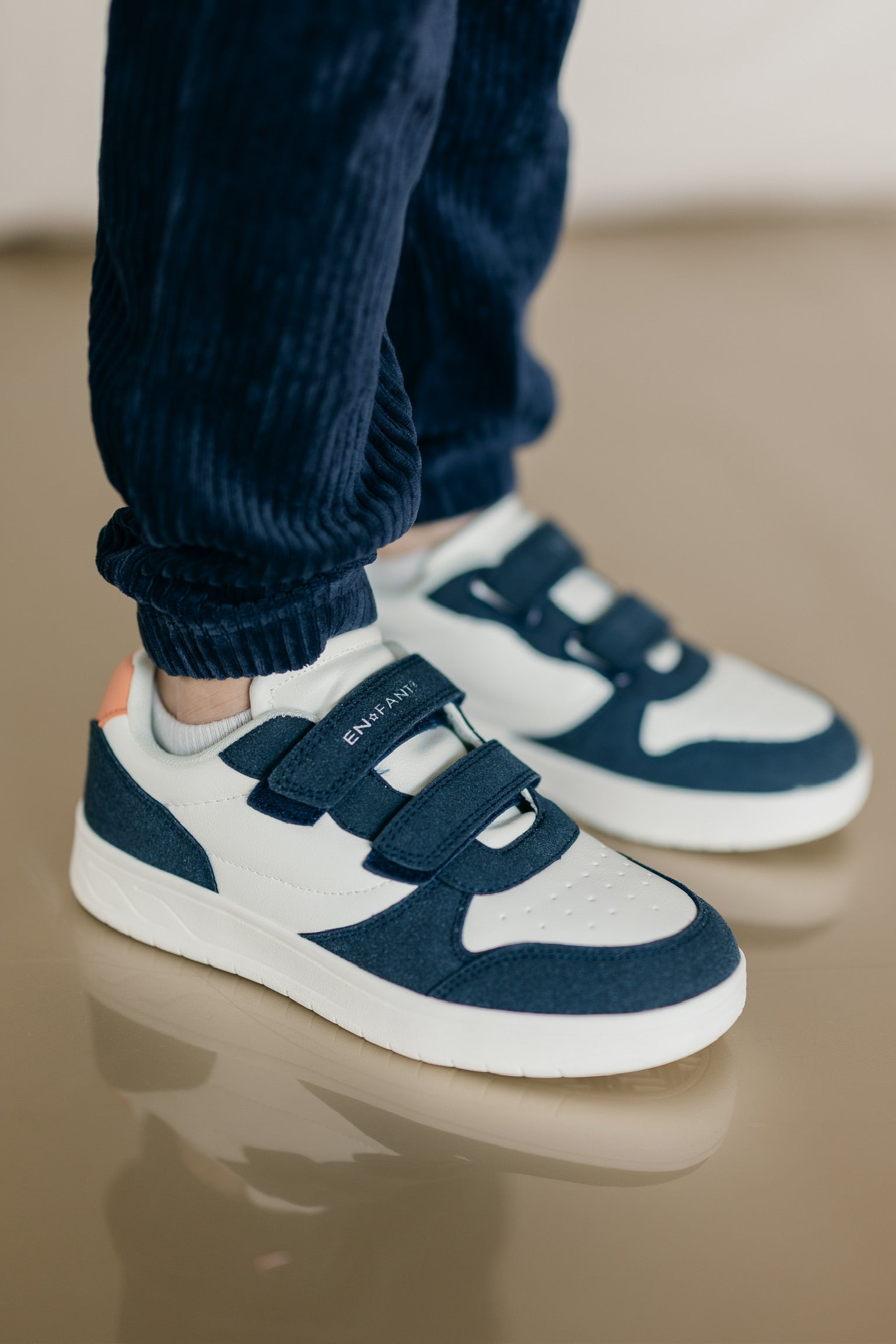 Sneakers-velcro-parisian-night-en-fant-22.jpg