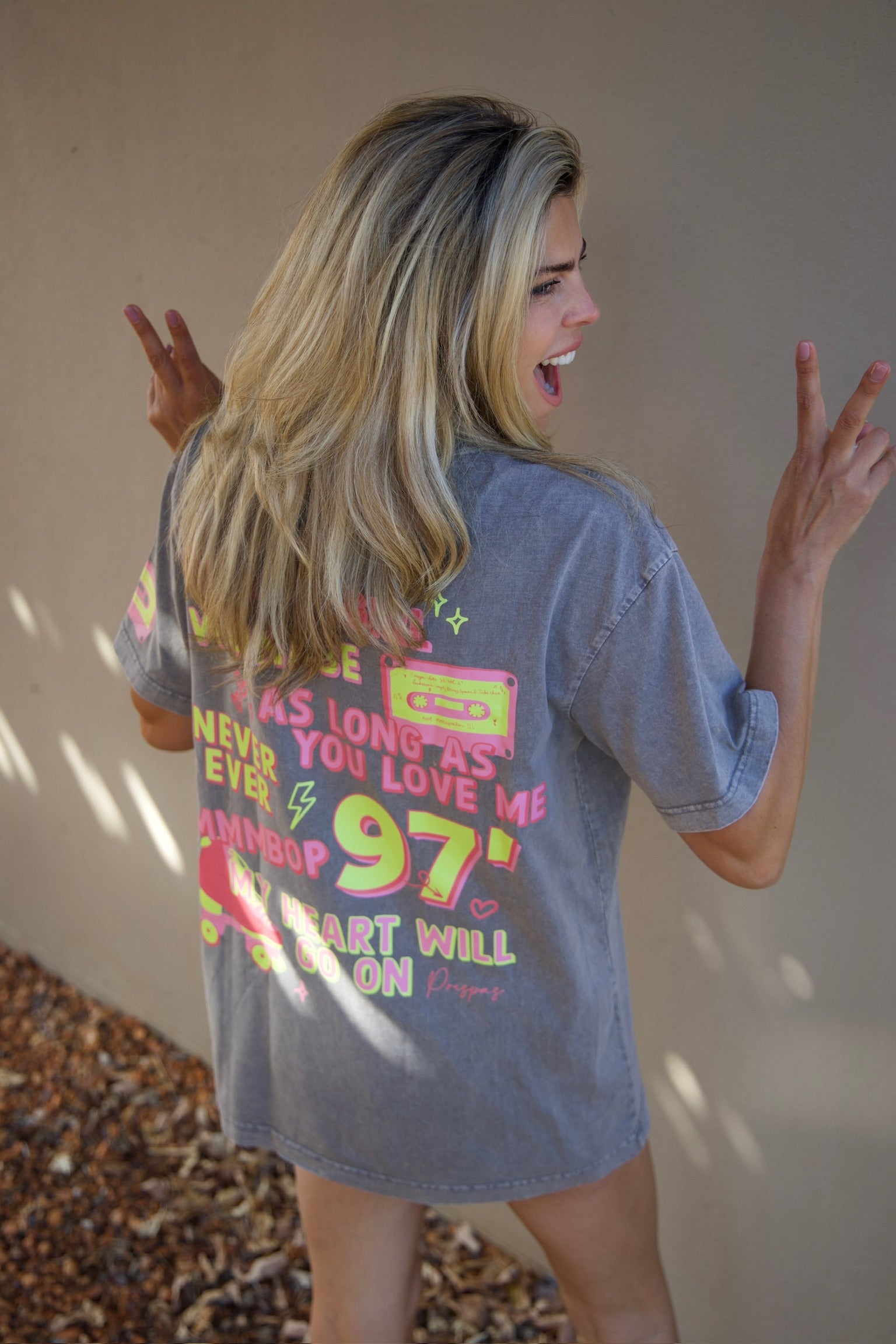 T-shirt back 2 the 90's | Asphalt | Studio Poespas.