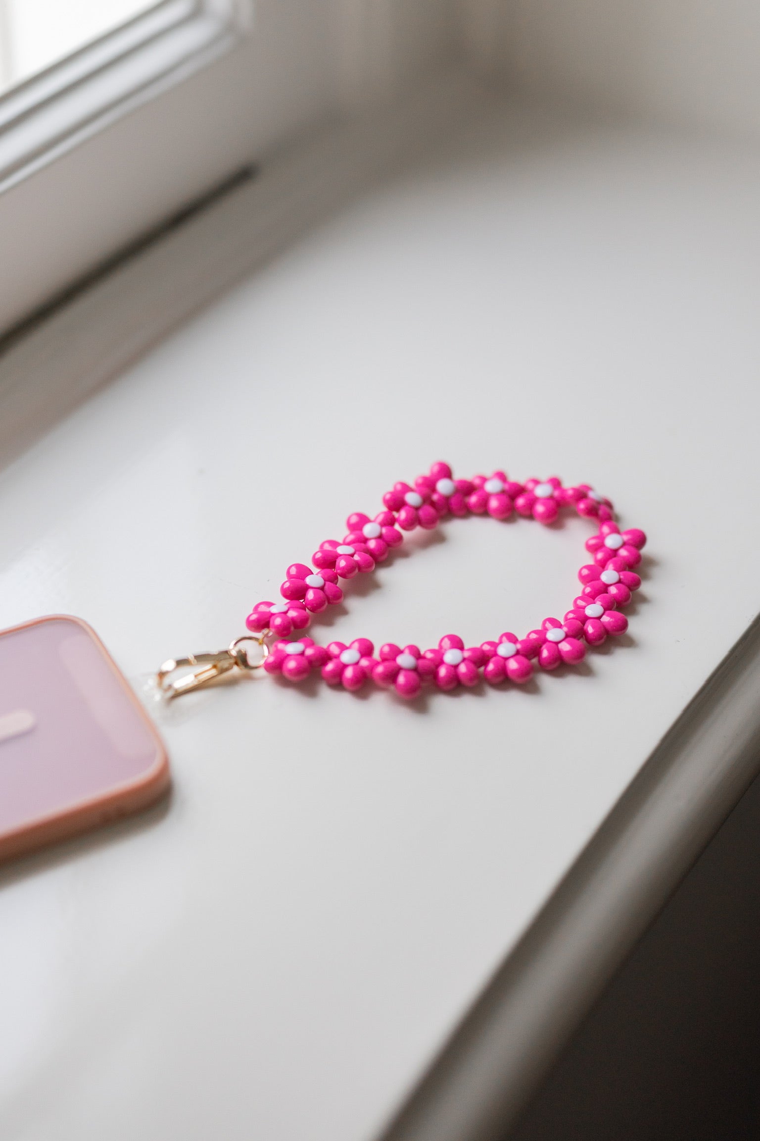 Phone cord Flowers | Pink | Studio Poespas