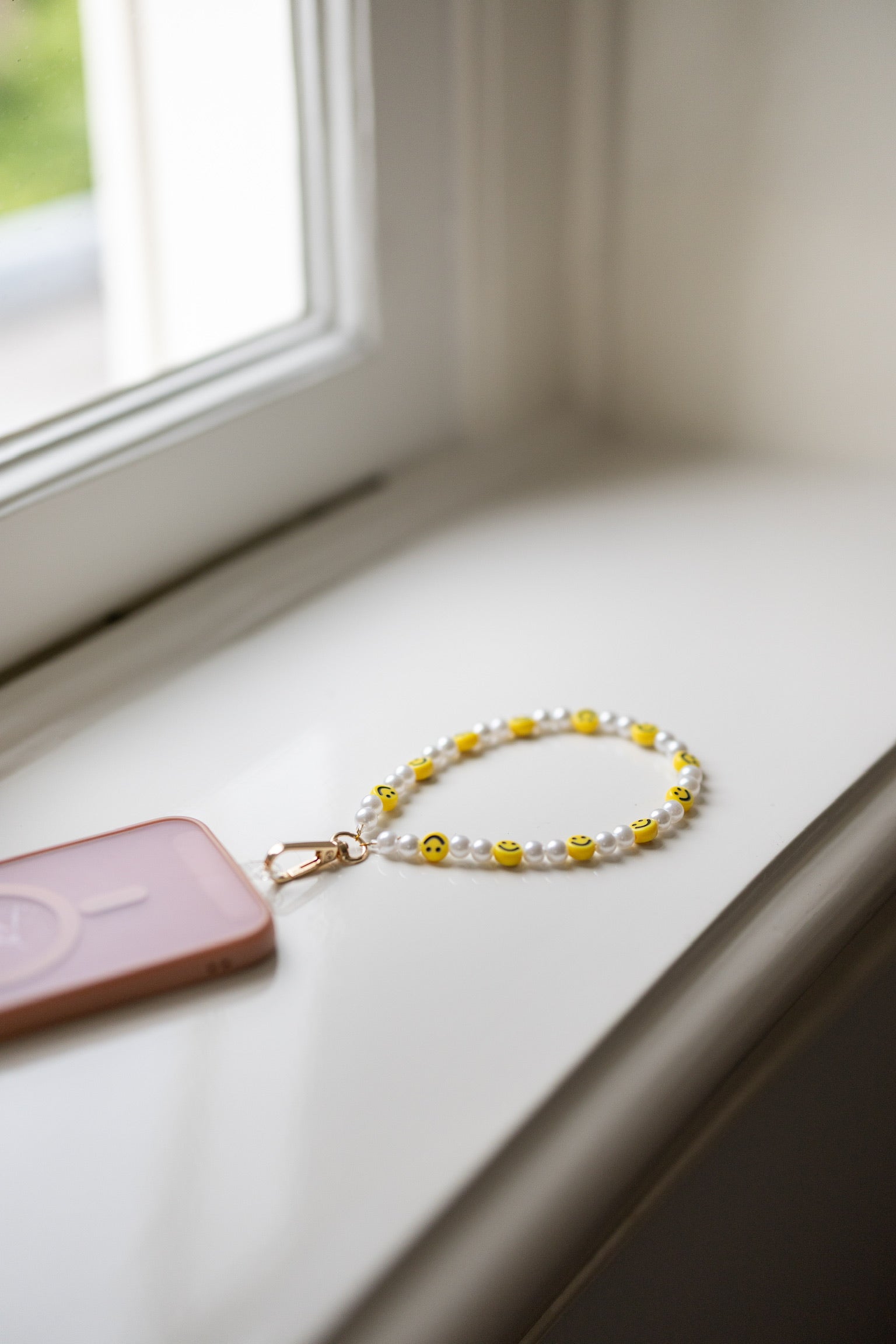 Telefoonkoord smiley pearl | Yellow | Studio Poespas