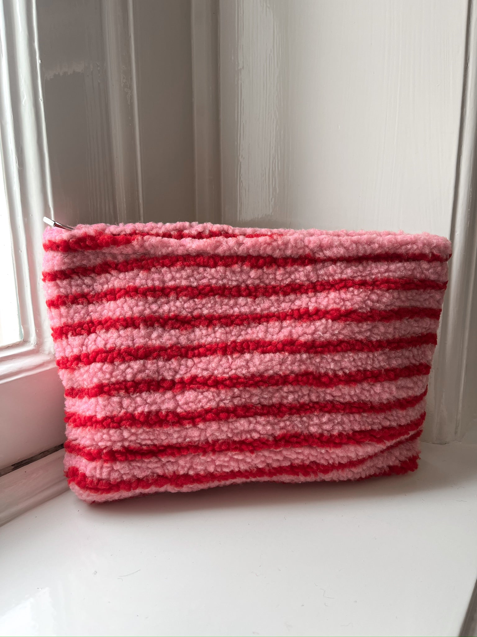 Toilettas Stripe-a-licious teddy | Red/pink | Studio Poespas