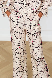 Printed-pants-Novel-_-Flower-_-Refined-Department101-main