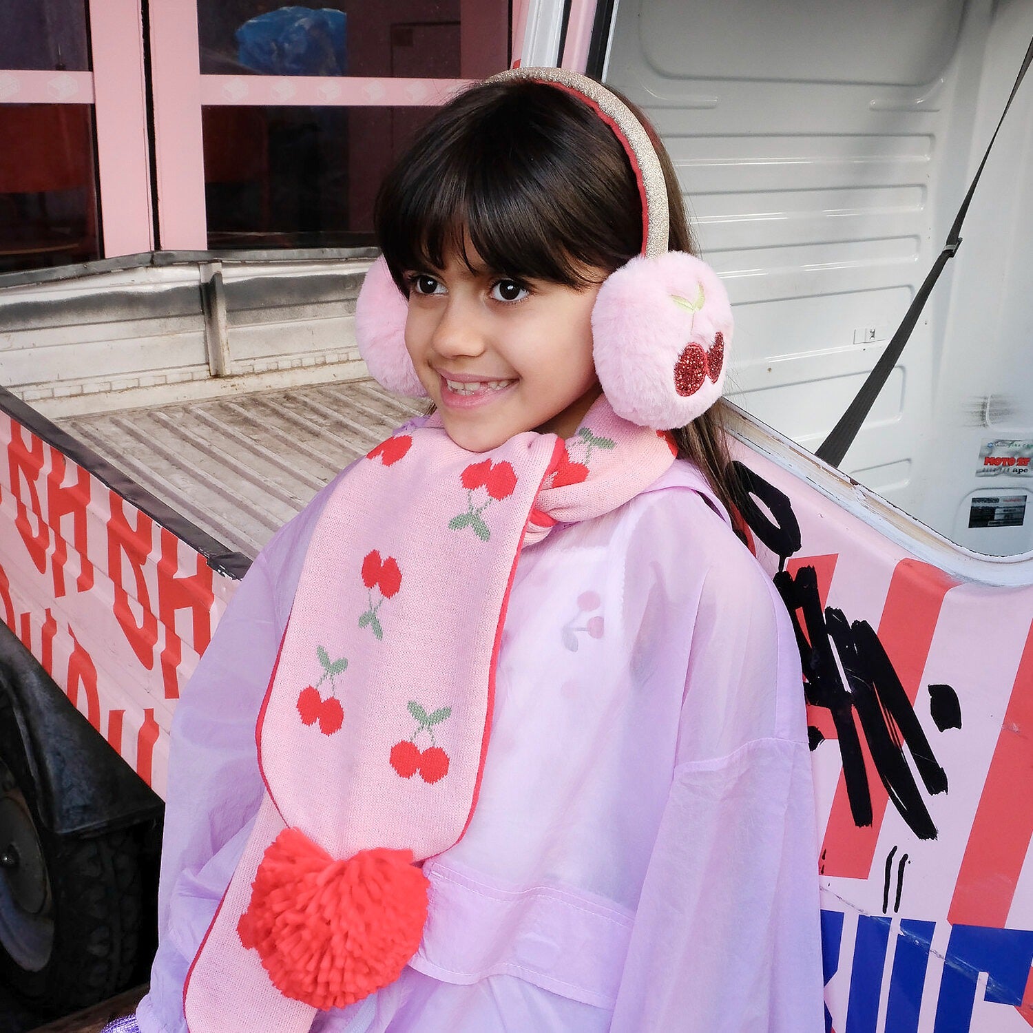 Earmuffs cheerful cherry | Rockahula