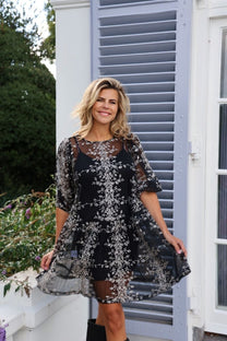 Jurk Fuschia | Black/gold | A-view