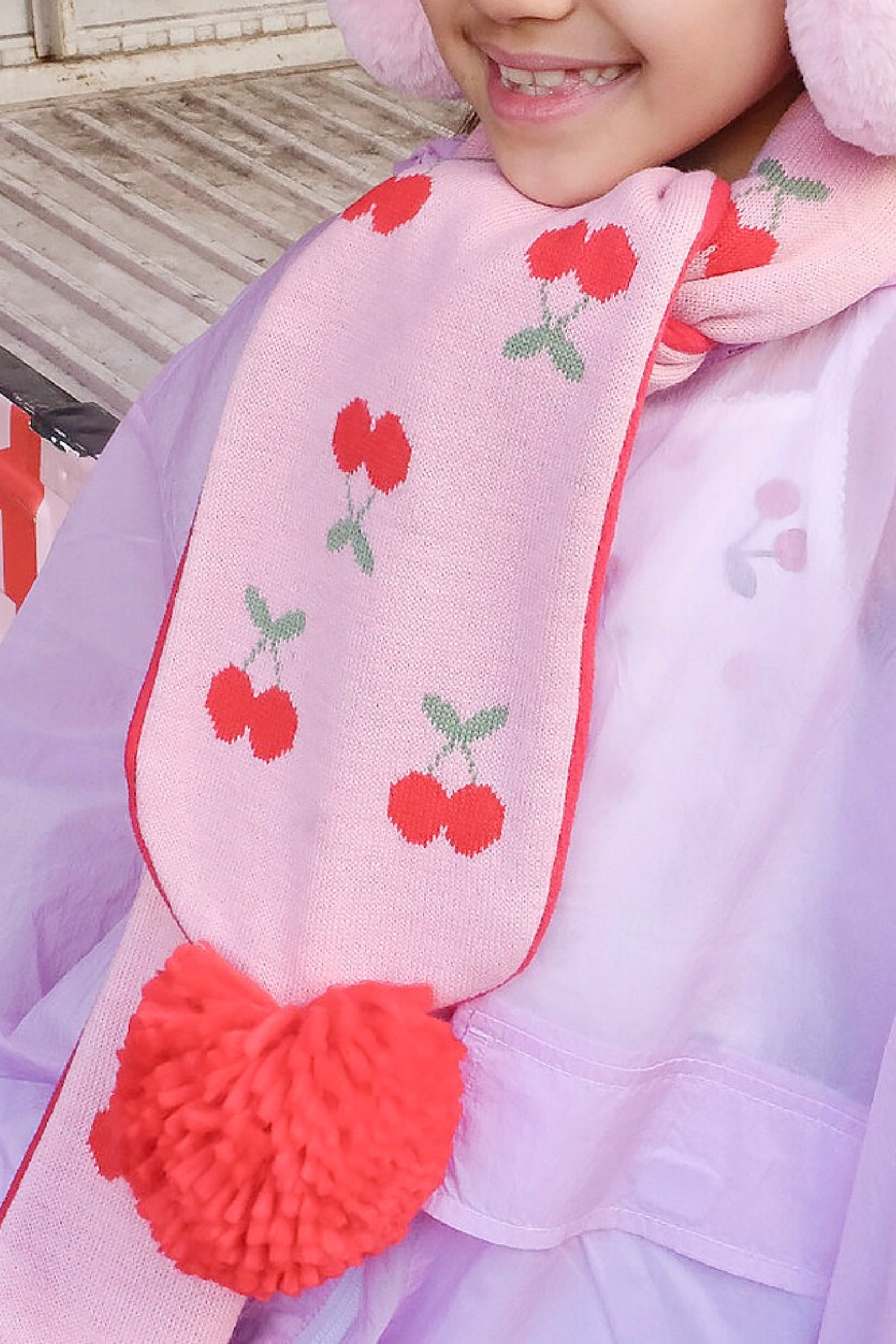 Knitted scarf cheerful cherry | Rockahula