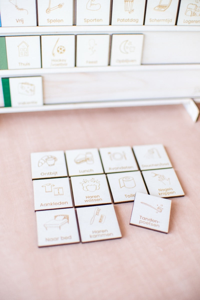 Weekly planner with 46 icons | Studio Poespas