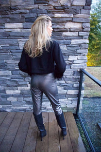 Pants Anna-Mae vegan leather | Titanium bronze | Studio Poespas