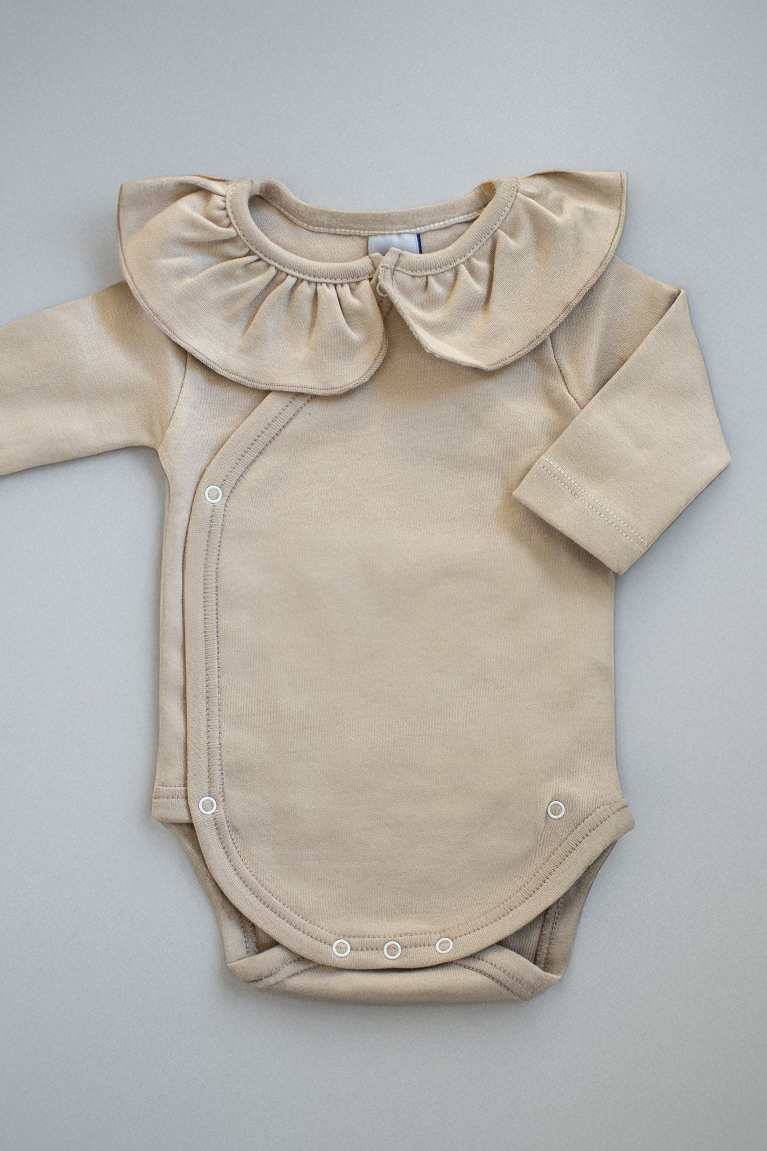 Romper Loet | Volantkraag zand | Lange mouwen | Babidu