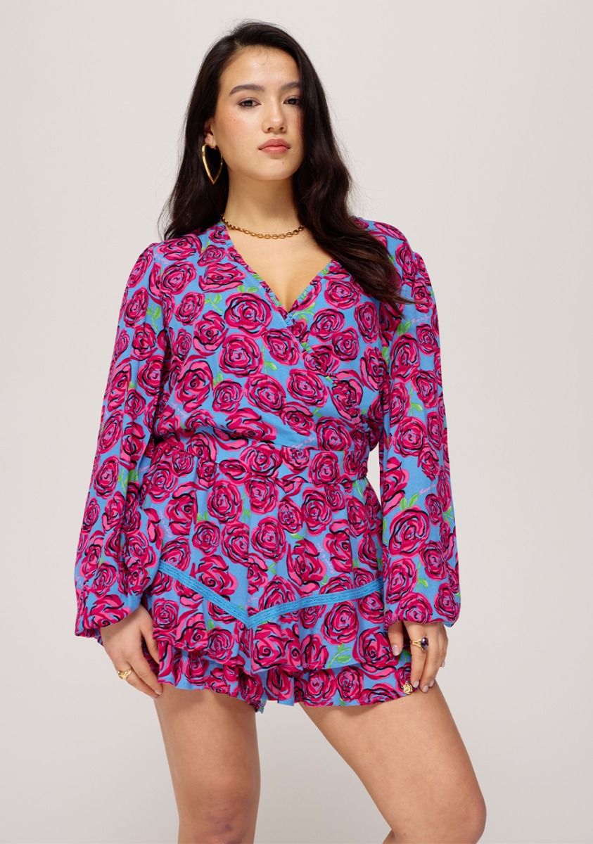 top-flora-iconic-rose-harper-_-yve-13.jpg