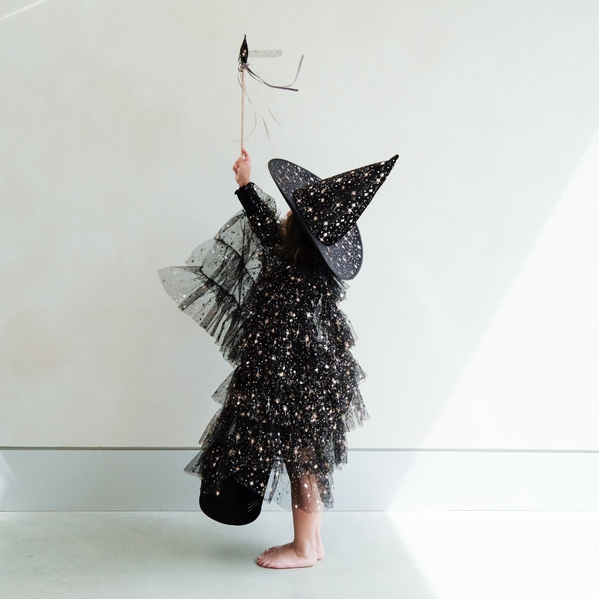 Verkleedcape Aurora ruffle | Black | Mimi & Lula