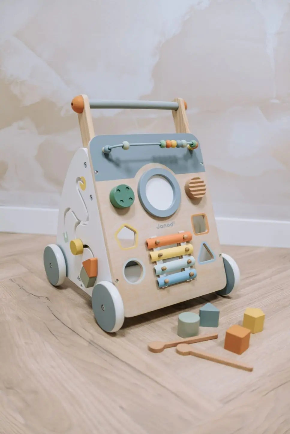 Is een loopwagen goed voor je baby?