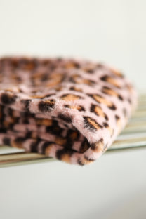 Sjaal pink leopard