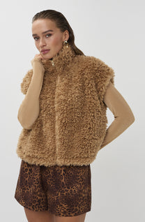 Sira Gilet | Beige | Studio Amaya