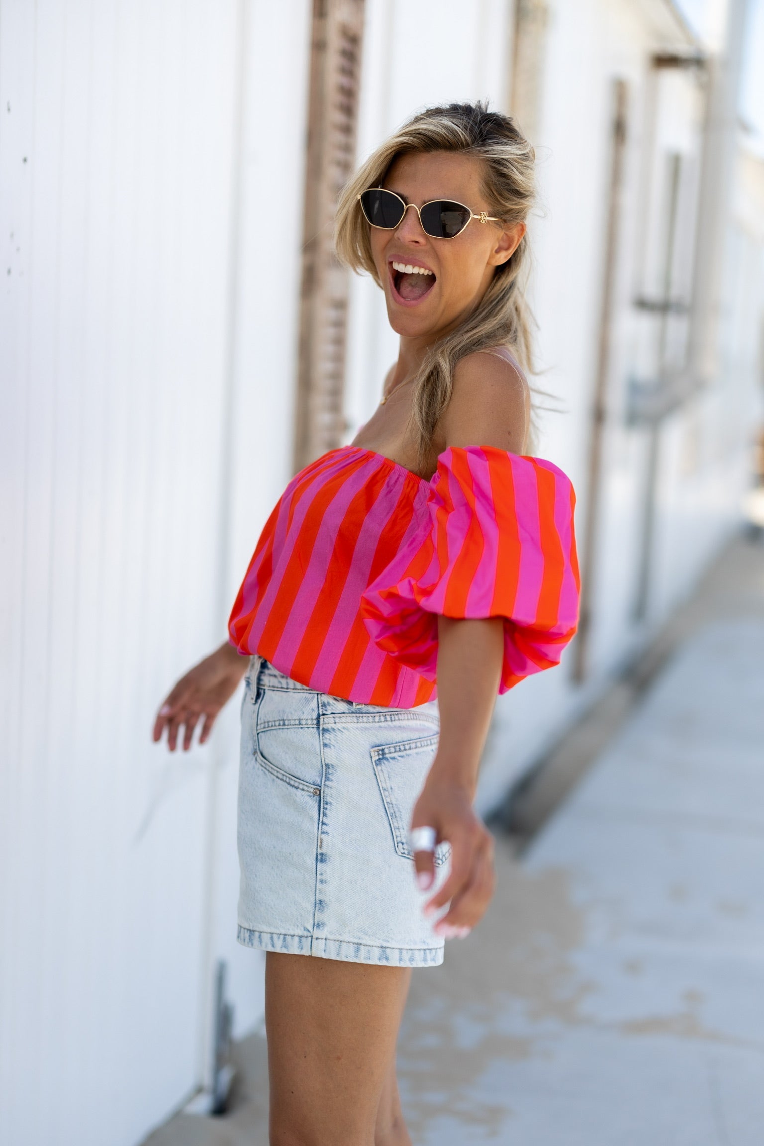 Off-shoulder top Capri | Coral Pink | Studio Poespas