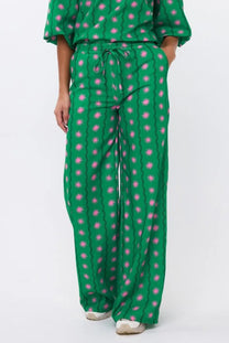 Pants-veerle-extra-lang-green-print-ydence-main