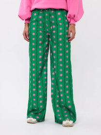 Pants-veerle-extra-lang-green-print-ydence-5