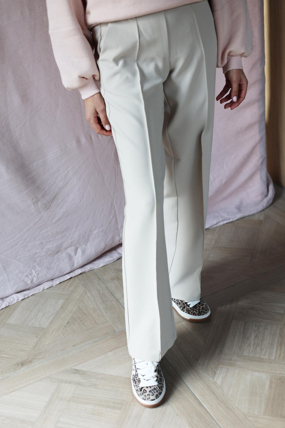 Pants-Jill_Light-sand_Nukus-8