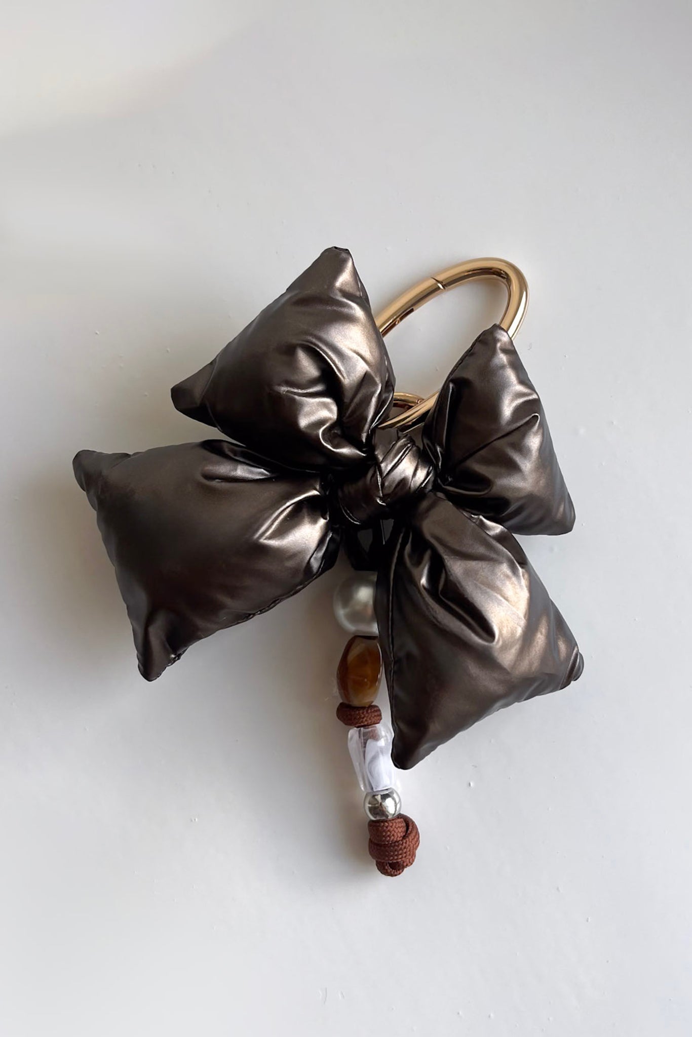 Bag charm bow | Studio Poespas