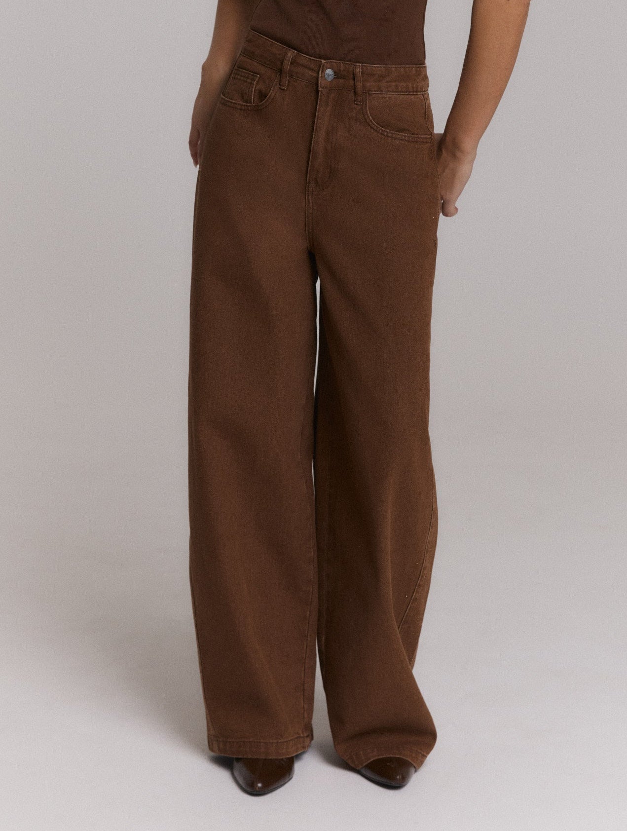 Balloon fit jeans Hailey | Brown | Refined Department