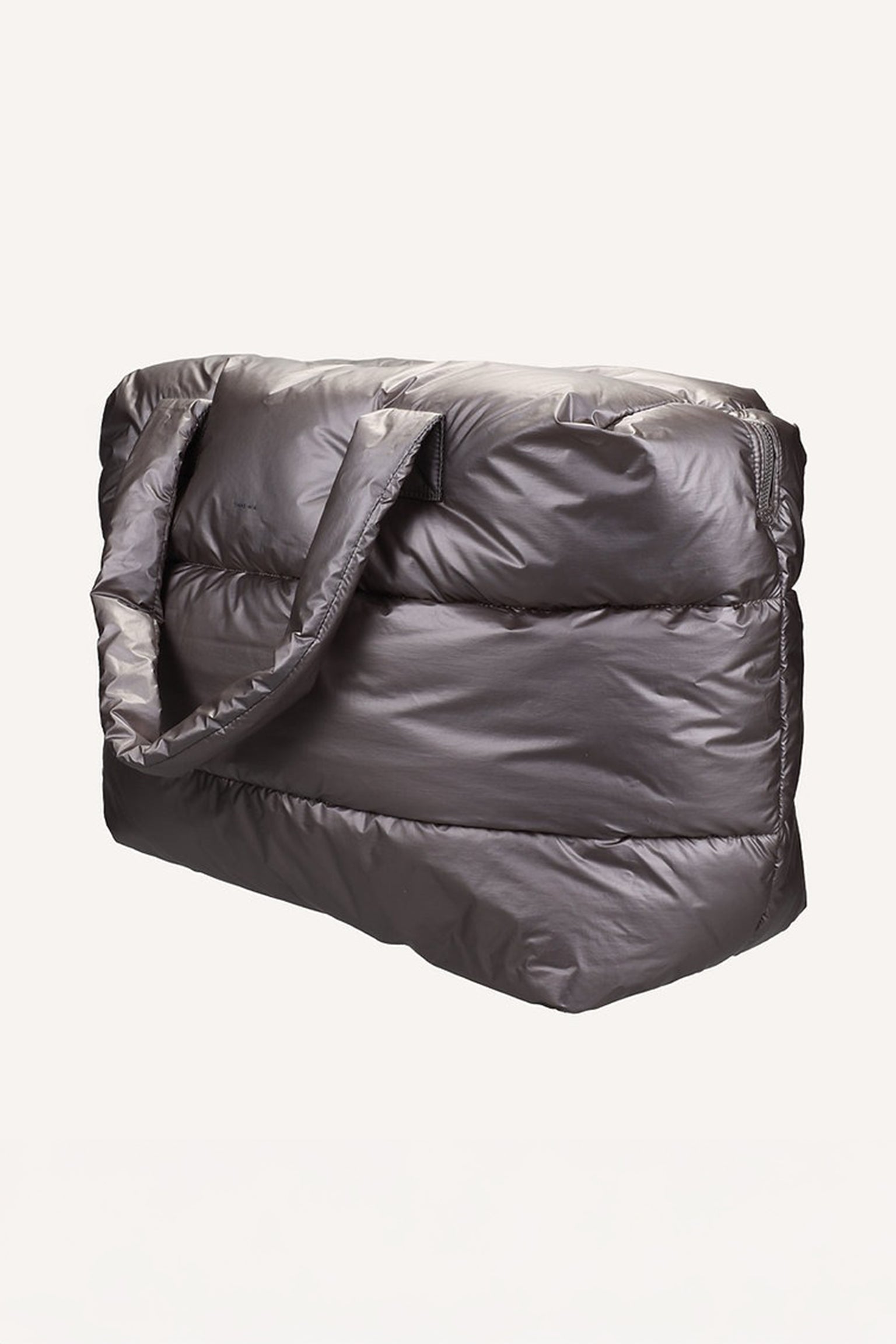 Big puffy weekend bag Camill | Greige gold | Tinne+Mia