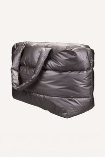 Big puffy weekend bag Camill | Greige gold | Tinne+Mia
