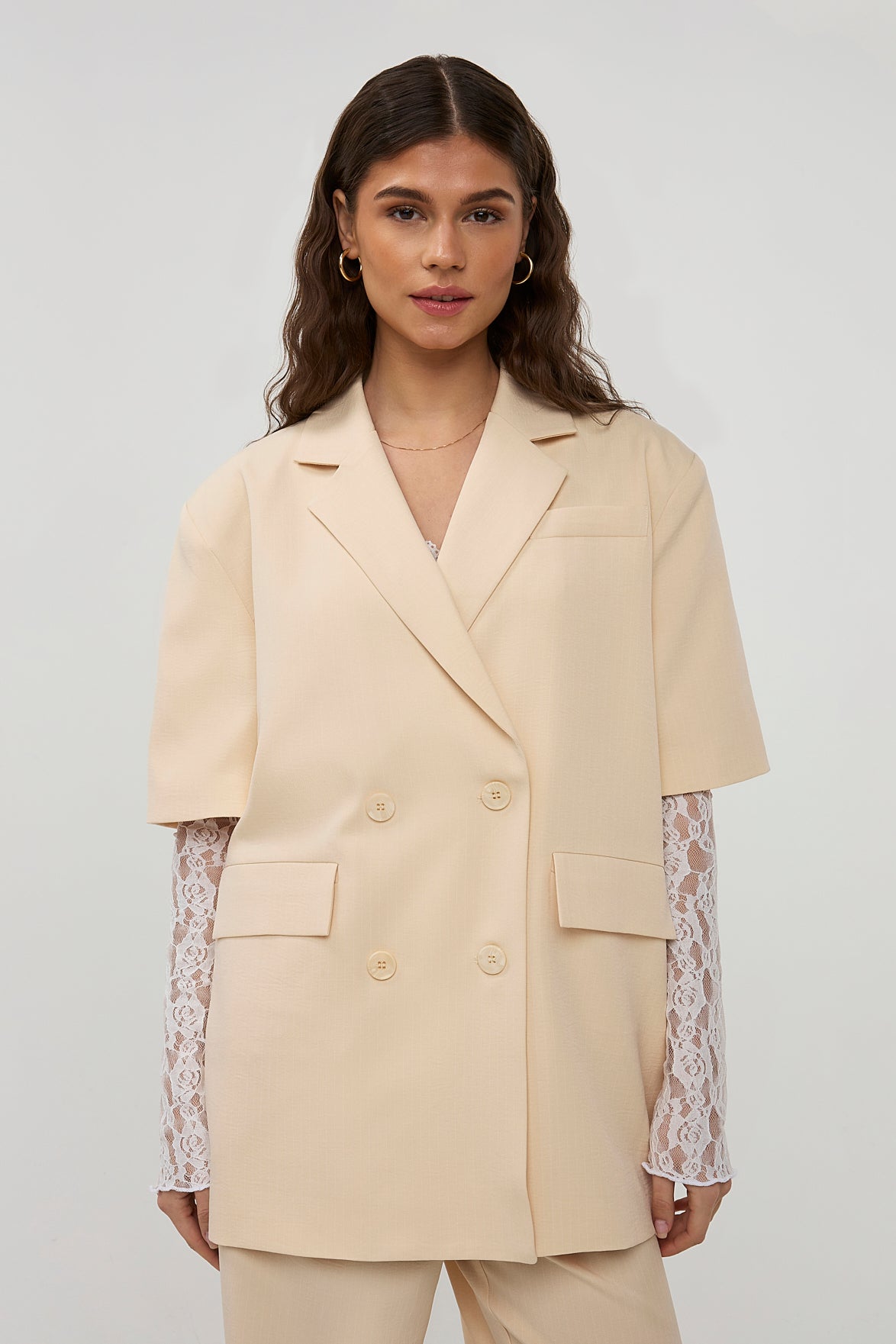 BlazerFendi_Beige_StudioAmaya9.jpg