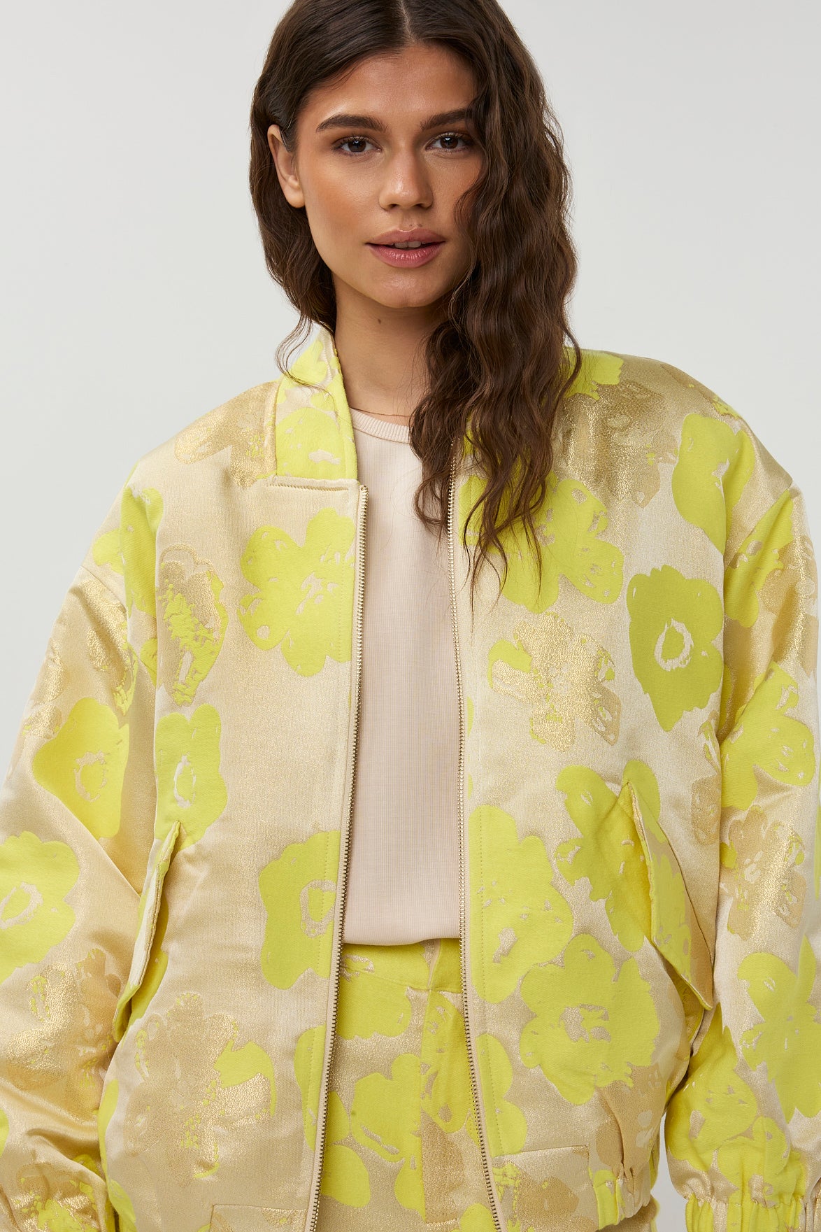 BomberFenna_Yellow_StudioAmaya3.jpg