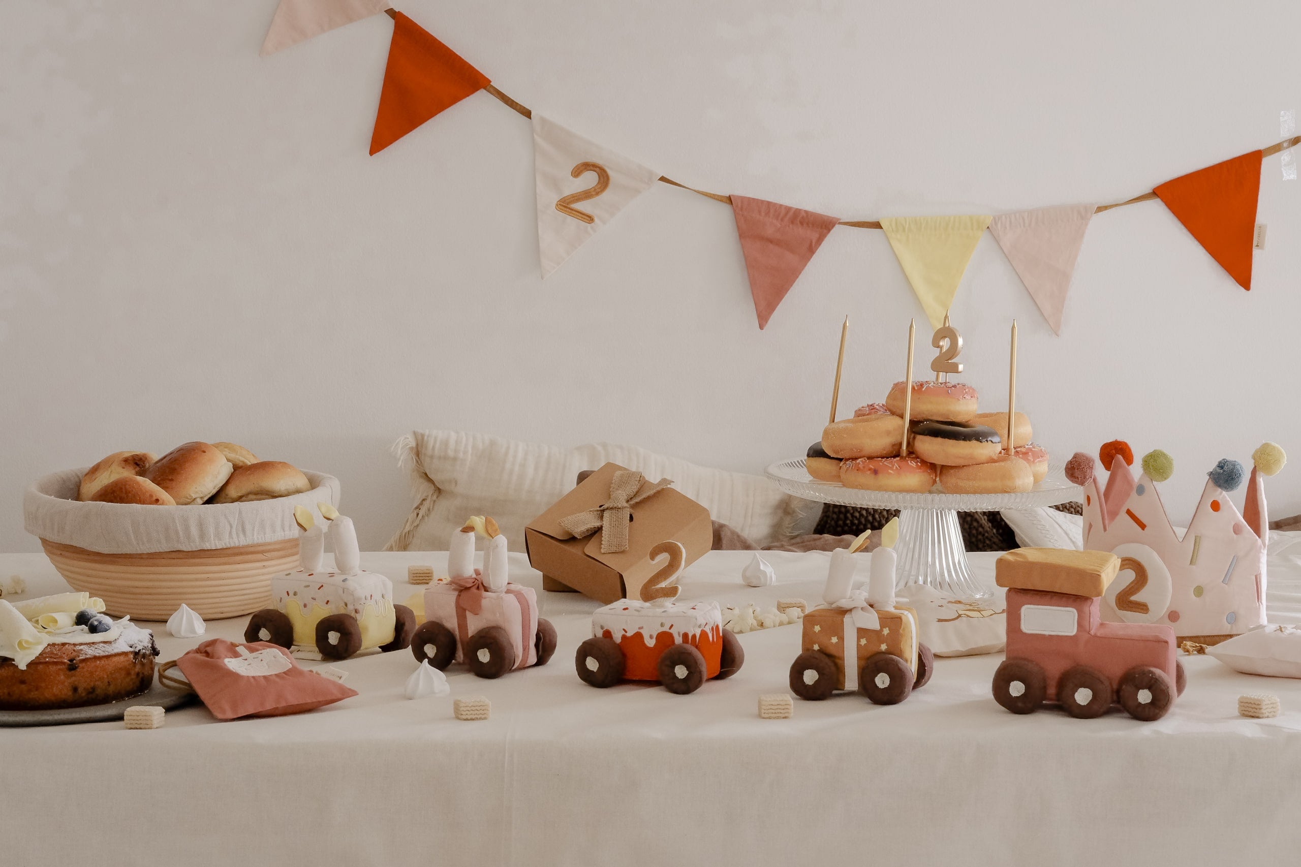 Celebration train birthday | Ash rose | Fabelab