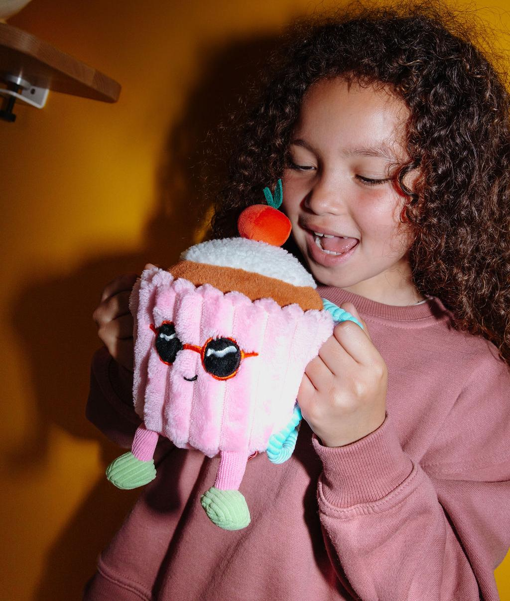 Cherry cake knuffel | Hello Hossy