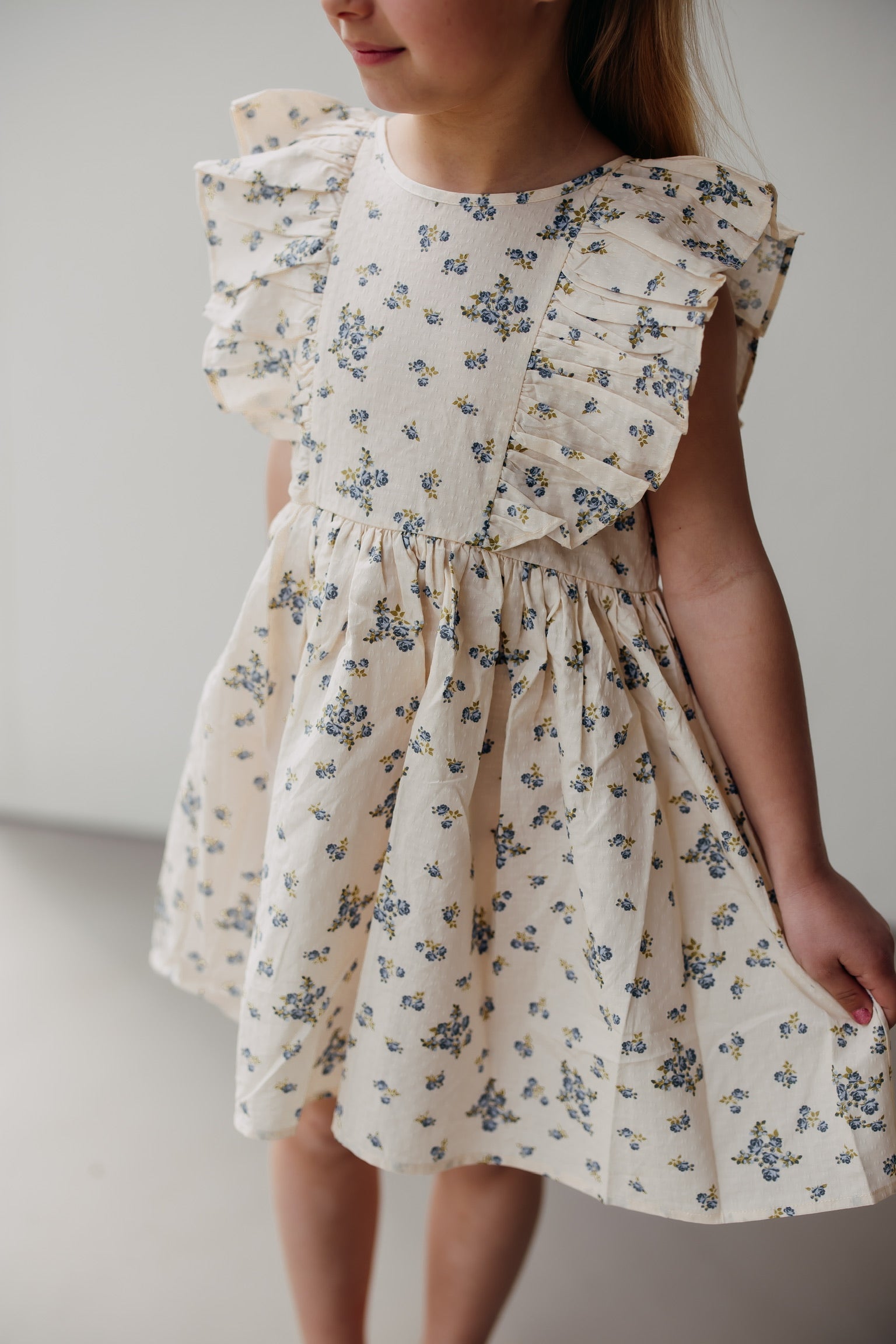 Cianna_dress_tramonto_kongesslojd1.jpg