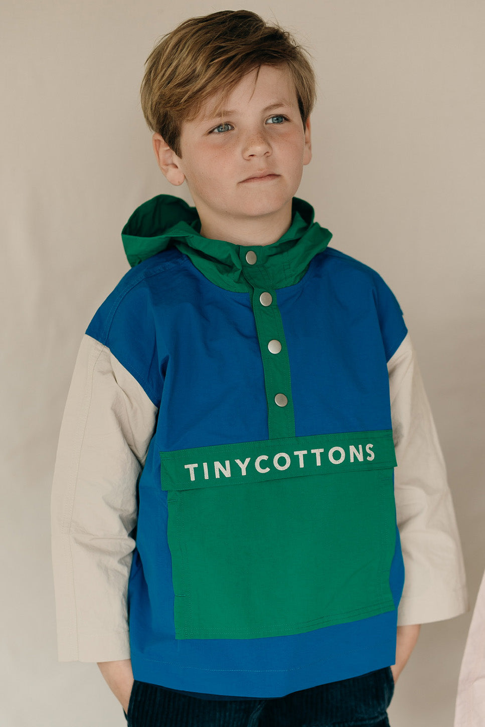 Color-block-jacket-ultramarine-dark-emerald-tinycottons-main.jpg