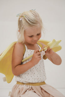 Dress-up fairy | Peach whip | Fabelab