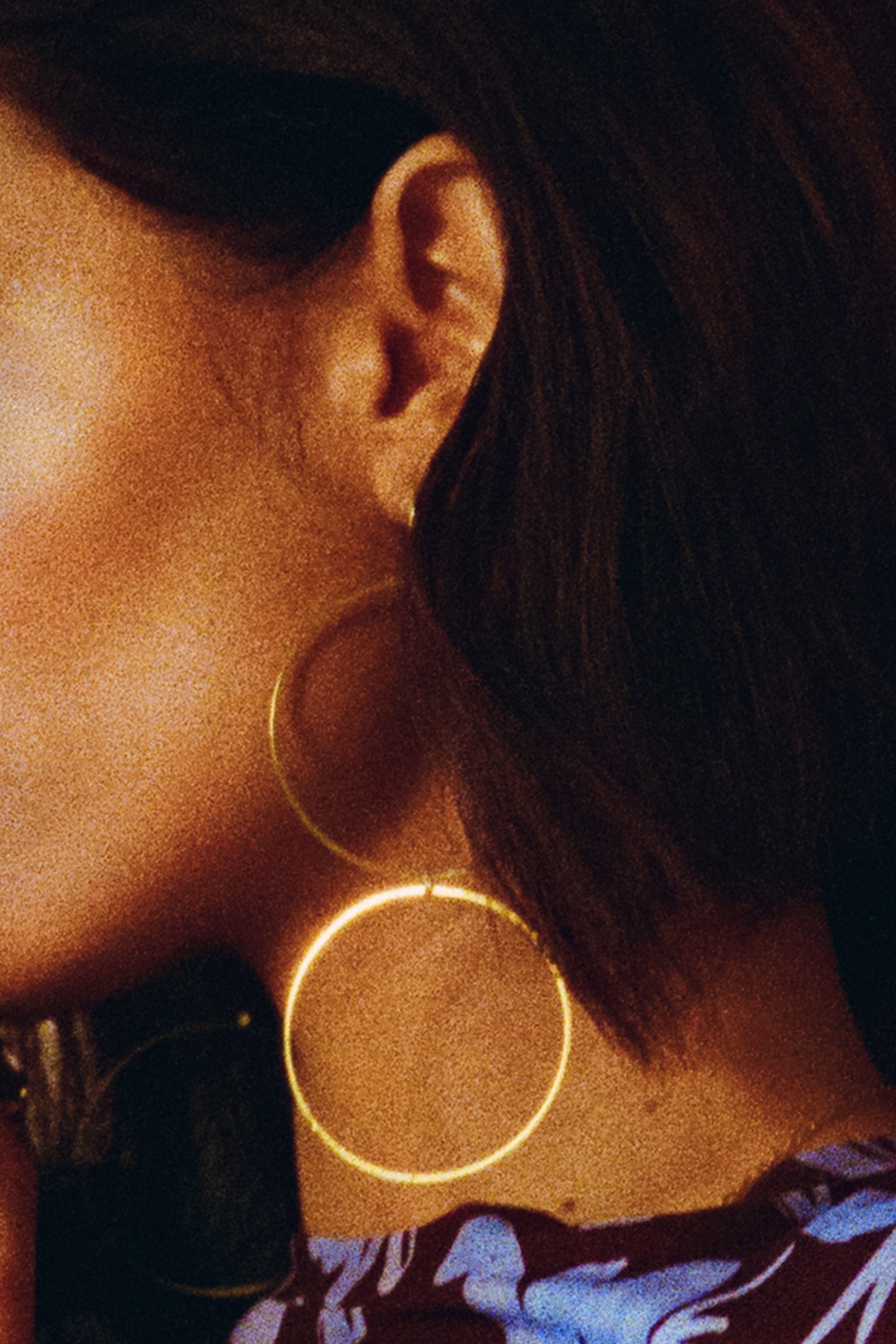 Earrings-Hoops-_-Gold-_-Harper-_-Yve-main.jpg