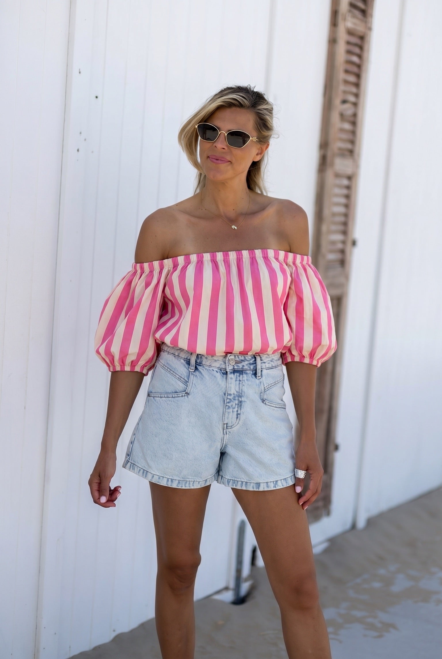 Off-shoulder top Capri | Pink Stripe | Studio Poespas
