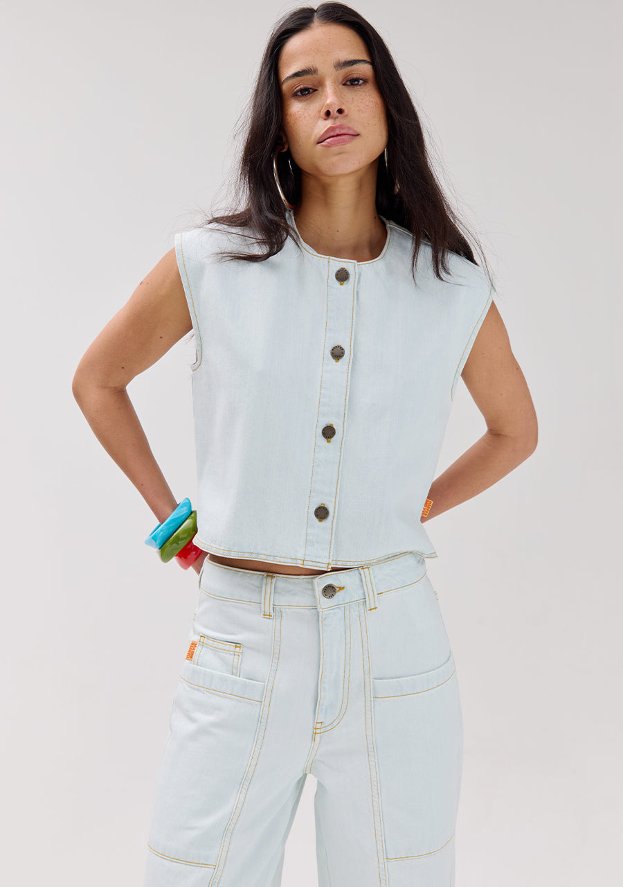 GiletGilly_Lightblue_Harper_Yve3.jpg