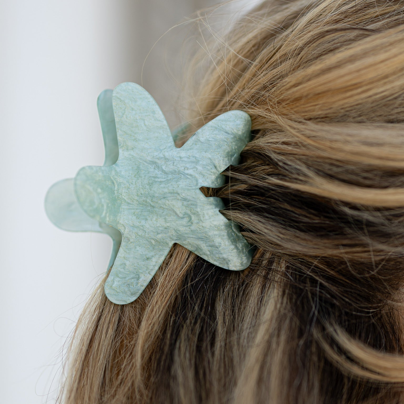 HaarklemMilly_Turquoise_StudioPoespas1.jpg
