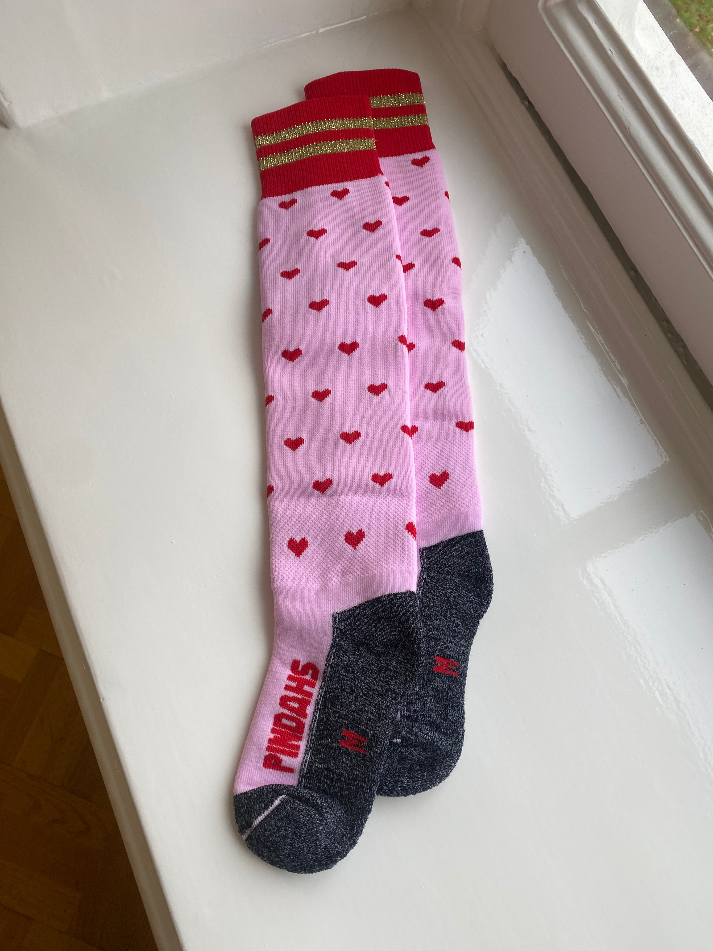 Hockeysokken Roos | Mini hearts red | Pindahs