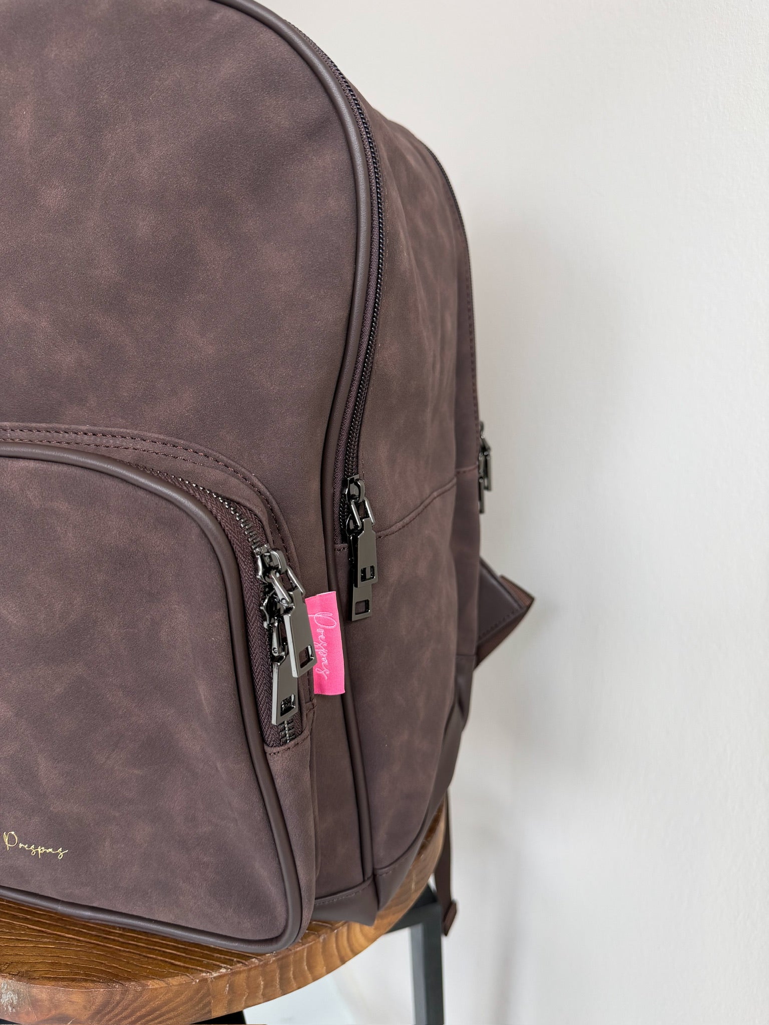 I've got your backpack | Brown | Studio Poespas