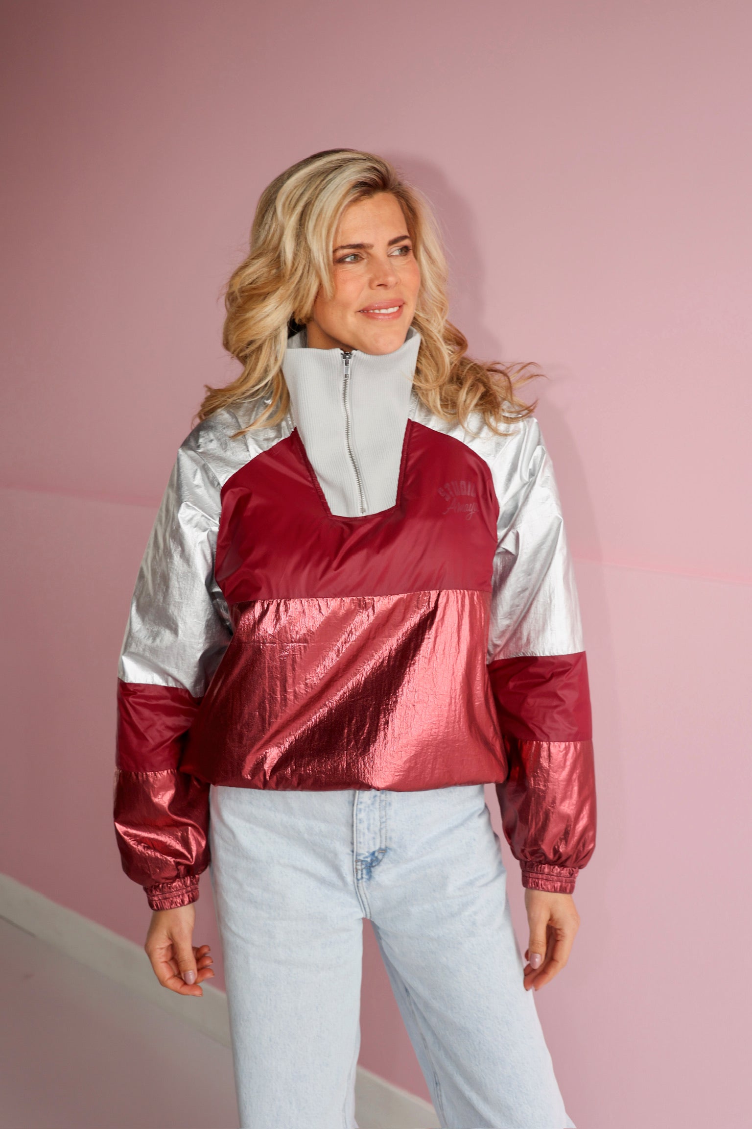 Jacket Hold | Bordeaux | Studio Amaya
